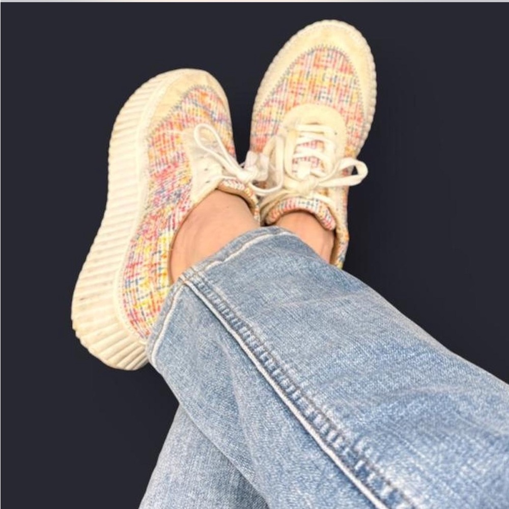 Zodiac Multicolor Knit Women's Platforms Sneakers Size 7 Super Cute and Chunky